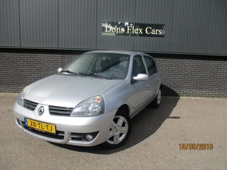 Renault Clio - 1.2-16V Campus - 1