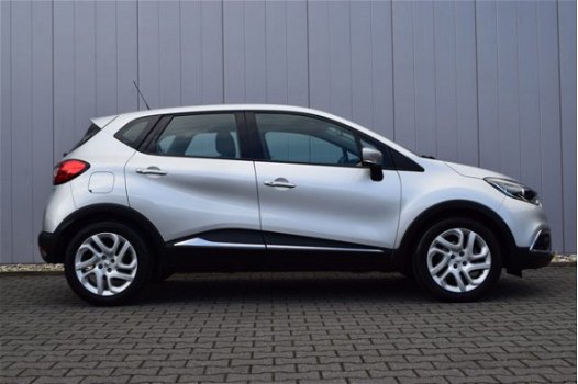 Renault Captur - 1.5 dCi Dynamique Automaat, Climate control, Lederen bekleding, Trekhaak, R-Link Na - 1