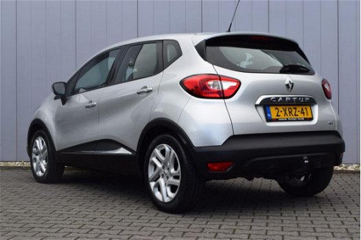 Renault Captur - 1.5 dCi Dynamique Automaat, Climate control, Lederen bekleding, Trekhaak, R-Link Na - 1