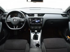 Skoda Octavia - 2.0 TDI 150pk Elegance Business Dynamic Pakket Trekhaak