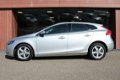 Volvo V40 - 1.6 D2 Kinetic - 1 - Thumbnail