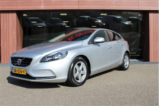 Volvo V40 - 1.6 D2 Kinetic - 1