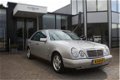 Mercedes-Benz E-klasse - 320 Avantgarde | Youngtimer | Uniek lage Km-stand | Dealer-onderhouden | Pr - 1 - Thumbnail