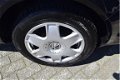 Volkswagen Bora - 1.6-16V Sportline - 1 - Thumbnail