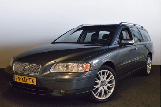 Volvo V70 - 2.0T Edition Sport AUTOMAAT / LEDER - 1