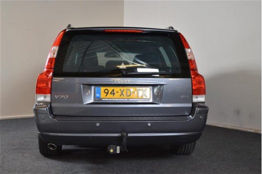 Volvo V70 - 2.0T Edition Sport AUTOMAAT / LEDER - 1