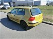 Volkswagen Golf - 1.6 Trendline - 1 - Thumbnail