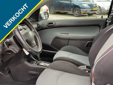 Peugeot 206 CC - 1.6-16V/AUTOMAAT/Nieuwe Distributieriem/Stuurbkr - 1