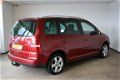 Volkswagen Touran - 2.0-16V FSI Highline NAP - 1 - Thumbnail