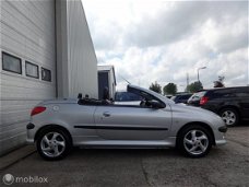 Peugeot 206 - 1.6-16V Airco / Leder / 149DKM