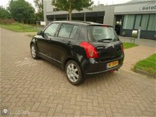 Suzuki Swift - - 1.3 Cool