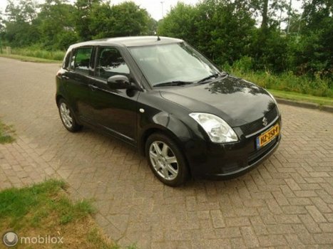 Suzuki Swift - - 1.3 Cool - 1