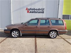 Volvo V70 - XC 2.5 T AWD Luxury NIEUWE APK