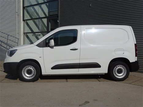 Opel Combo - L1H1 100Pk. Edition *NAVI*PARKPILOT ACHTER - 1