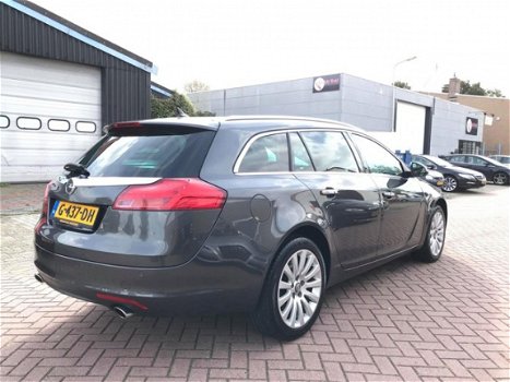 Opel Insignia Sports Tourer - 2.8 T Sport 4x4 OPC Line Automaat Dealer onderhouden - 1