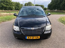 Chrysler Voyager - 2.4i SE Airco Cruise control Luxe Benzine 7 persoons