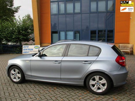 BMW 1-serie - 118i Business Line Style Clima/PDC/sportzetels/cruise/LMsp.vlgn - 1