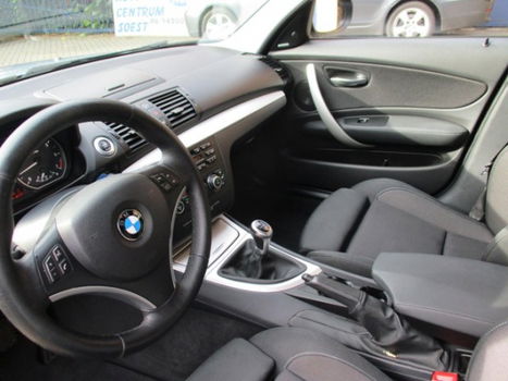 BMW 1-serie - 118i Business Line Style Clima/PDC/sportzetels/cruise/LMsp.vlgn - 1