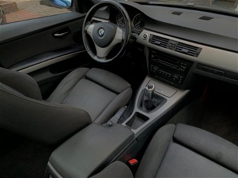 BMW 3-serie Touring - 320i *PANORAMA*EERSTEEIG*NETTESTAAT - 1
