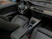 BMW 3-serie Touring - 320i *PANORAMA*EERSTEEIG*NETTESTAAT - 1 - Thumbnail