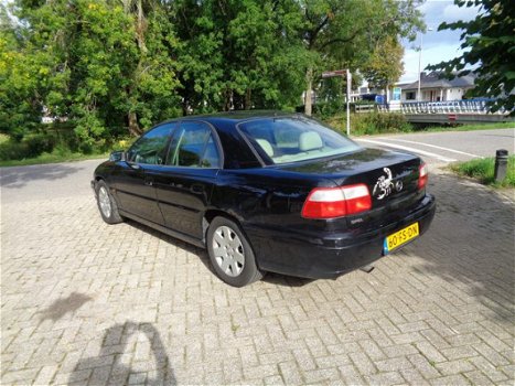 Opel Omega - 2.2i-16V - 1