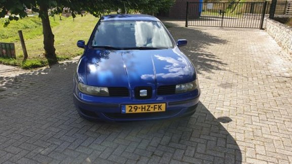 Seat Leon - 1.6-16V Stella - 1