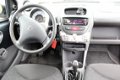 Peugeot 107 - 1.0-12V XR 5 drs airco /parkeersensoren - 1 - Thumbnail