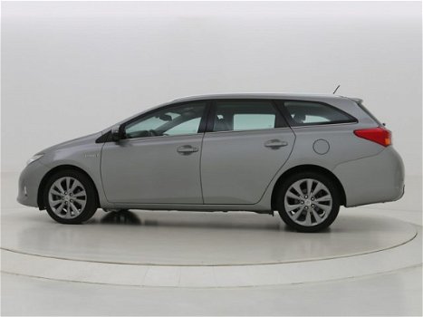 Toyota Auris Touring Sports - 1.8 Hybrid Dynamic - 1