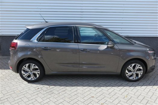 Citroën C4 Picasso - PureTech 130pk S&S Intensive - 1