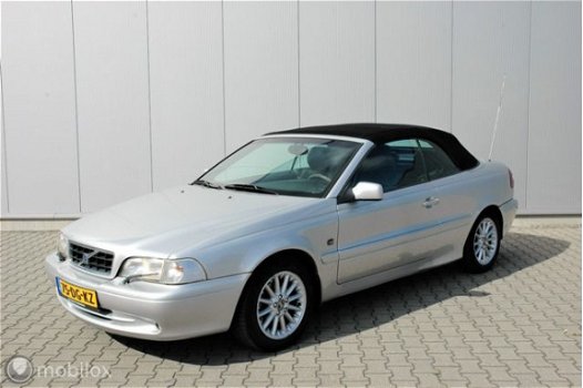 Volvo C70 Convertible - 2.4 T Luxury - 1