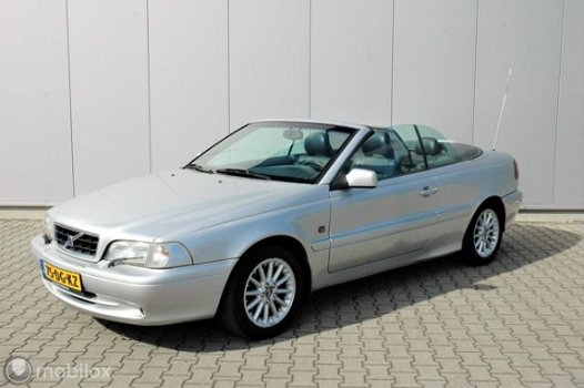 Volvo C70 Convertible - 2.4 T Luxury - 1