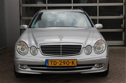 Mercedes-Benz E-klasse Combi - 200 K. Avantgarde/Automaat/Navi/Pts/Clima/Cruise/Zonnedak/Xenon/19 in - 1