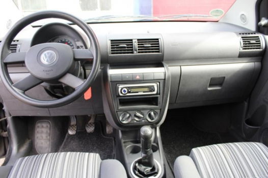 Volkswagen Fox - 1.2 Trendline , Airco, nieuwe APK bij aflevering - 1