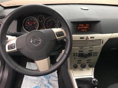 Opel Astra - 1.4 Business Airco / leuke auto - 1