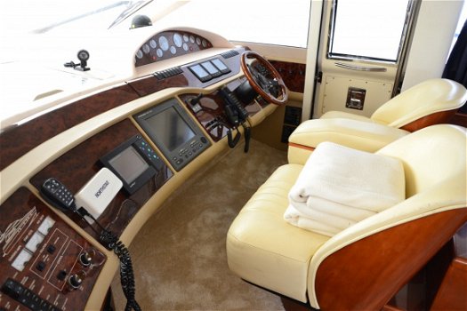 Princess 65 Fly - 5