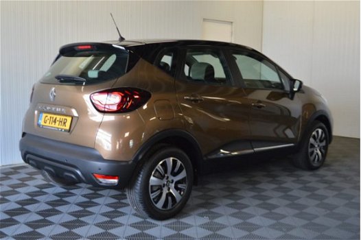 Renault Captur - 0.9 TCe // NAVI CRUISE CLIMA PDC LMV - 1