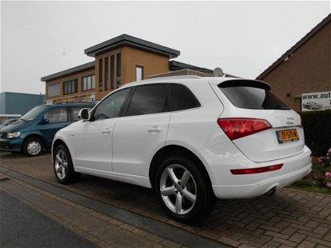 Audi Q5 - 3.2FSI QUATTRO S-LINE PANORAMADAK/NAVIGATIE/LEER/XENON/LED/PDC - 1