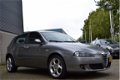 Alfa Romeo 147 - 1.6 T.Spark Veloce Distinctive 5 DEURS / CRUISE / CLIMA / LEER - 1 - Thumbnail