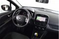 Renault Clio Estate - 0.9 TCe 90PK Limited | Airco | PDC - 1 - Thumbnail