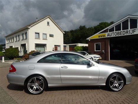 Mercedes-Benz CLK-klasse Coupé - 200 K. 164pk Avantgarde NL. Auto, Navi, Pdc, 19''Lmv - 1