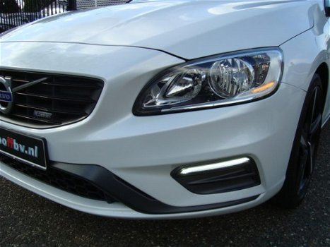 Volvo S60 - 1.6 D2 R-Design - 1