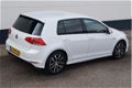 Volkswagen Golf - 1.6 TDI Lounge R Optic Dealer onderhouden - 1 - Thumbnail