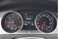 Volkswagen Golf - 1.6 TDI Lounge R Optic Dealer onderhouden - 1 - Thumbnail