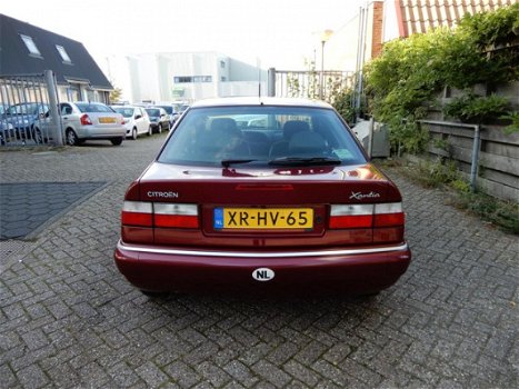 Citroën Xantia - 2.0i-16V 100000 dkm Airco - 1