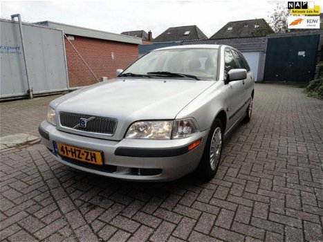 Volvo V40 - 1.6 ( KM 300458 NAP AIRCO) - 1