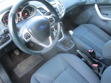 Ford Fiesta - 1.4 Titanium Climate Control APK 12-2020 - 1