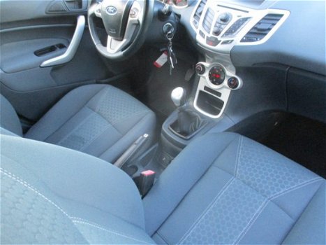 Ford Fiesta - 1.4 Titanium Climate Control APK 12-2020 - 1