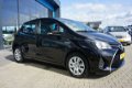 Toyota Yaris - 1.5 Hybrid Aspiration CruiseControle incl 3 mnd garantie - 1 - Thumbnail