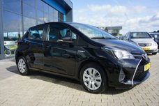 Toyota Yaris - 1.5 Hybrid Aspiration CruiseControle incl 3 mnd garantie