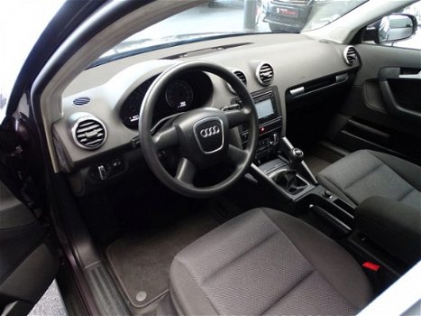Audi A3 Sportback - 1.6 TDI Attraction Cruise, Navi, Ecc, LM velgen Business Edition - 1